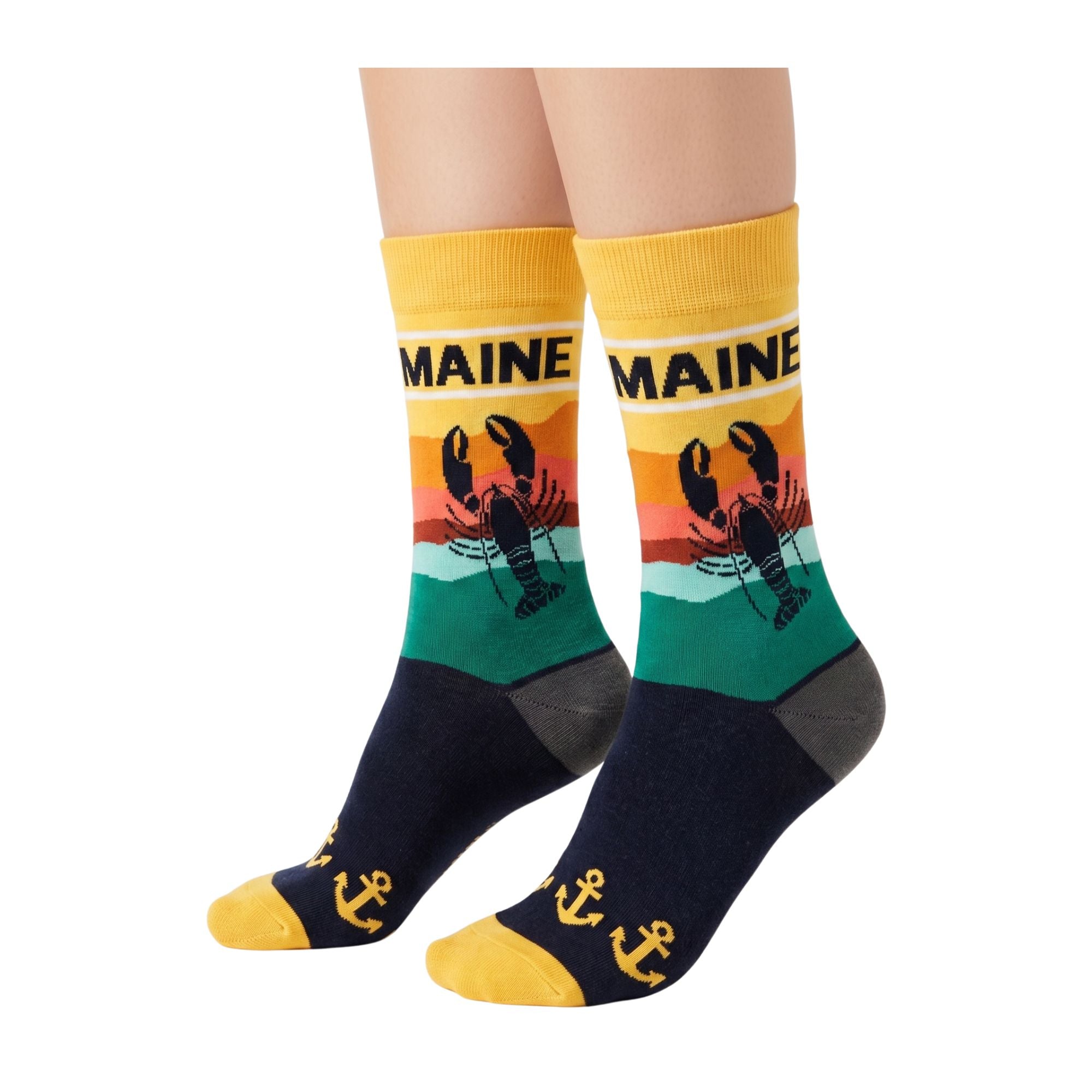 Maine Lobster Coastal Crew Socks Retro Nautical Ocean Style
